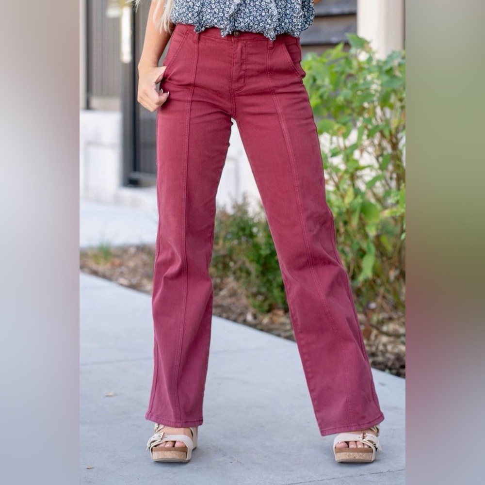 NEW Judy Blue Women's Burgundy Straight Leg Jeans